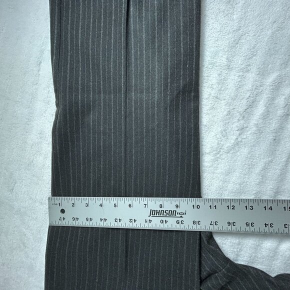 Cabi Gray Pinstripe Trousers Size 12 Career Pants Mid-Rise Straight Leg Stretch - Picture 8 of 9